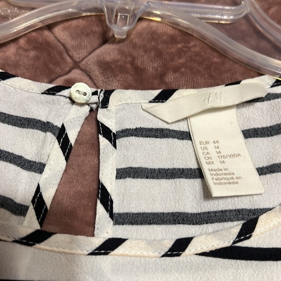 Striped Top - Picture 5 of 7